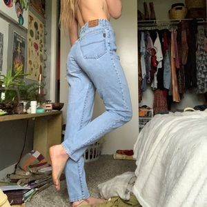 VINTAGE High Waisted Jeans